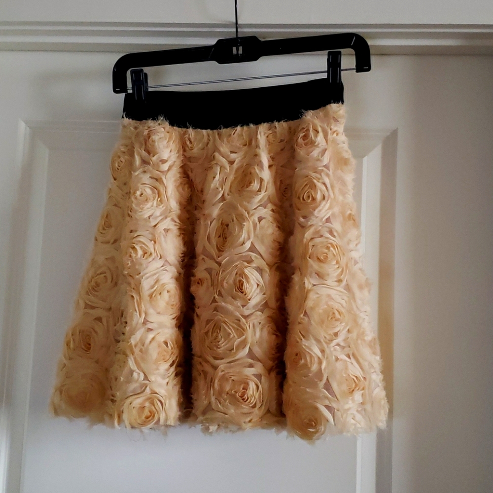Free People Antique Ivory Rosette Mini Skirt Size